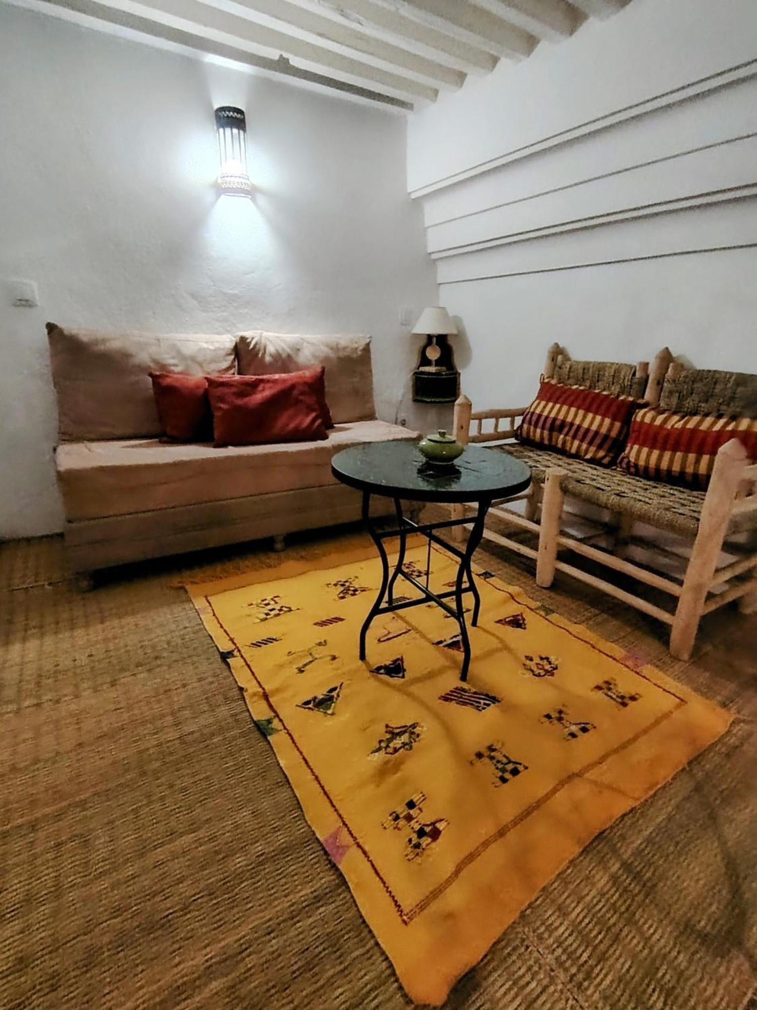 La Maison Des Amis Fez Bagian luar foto